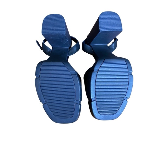 STEVE MADDEN RAYDEN Women's size 11M Black Platform Sandals with Chunky Heel - Picture 5 of 10